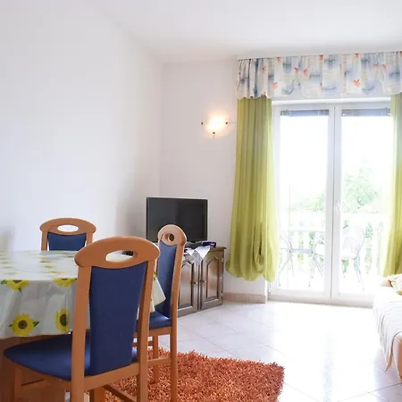 Oasis Apartment